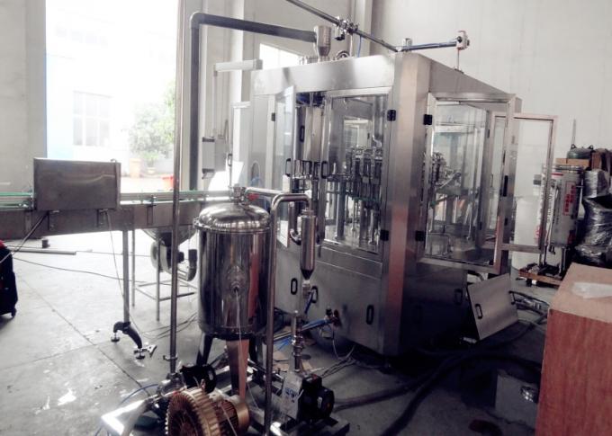 Veilig Commercieel Bottelend Materiaal, Automatische het Flessenvullenmachine van 2500kg/H 0