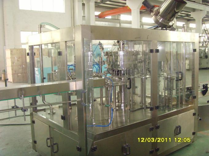 Automatische Mousserende wijn/Water het Vullen Machine met 6000BPH, Sodawatermachine 1