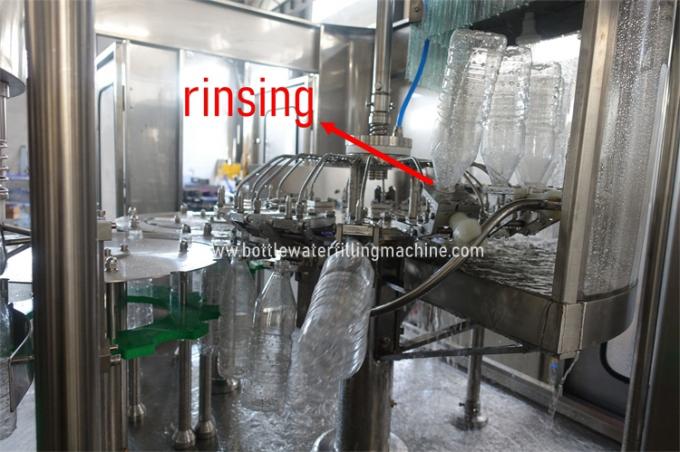 Minerale Zuivere het Drinken Vloeibare het Vullen Machines, het Automatische Systeem van het Waterflessenvullen 1
