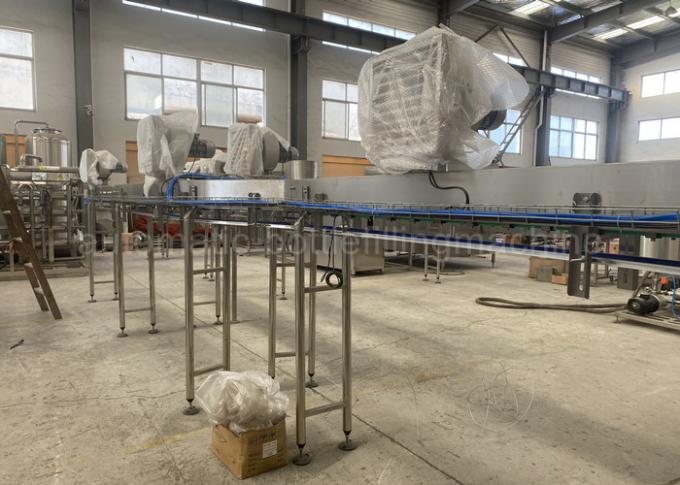 24000BPH mineraalwaterfles het Spoelen het Vullen Afdekkend 3 in 1 Machine, Verpakte Drinkwater het Vullen Machine 0
